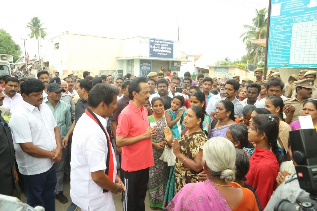 விவசாயத்துடன் இணைந்த அரசியல் வாழ்க்கை! - விவரிக்கிறார் வி.செந்தில் பாலாஜி 5 விவசாயத்துடன் இணைந்த அரசியல் வாழ்க்கை! - விவரிக்கிறார் வி.செந்தில் பாலாஜி