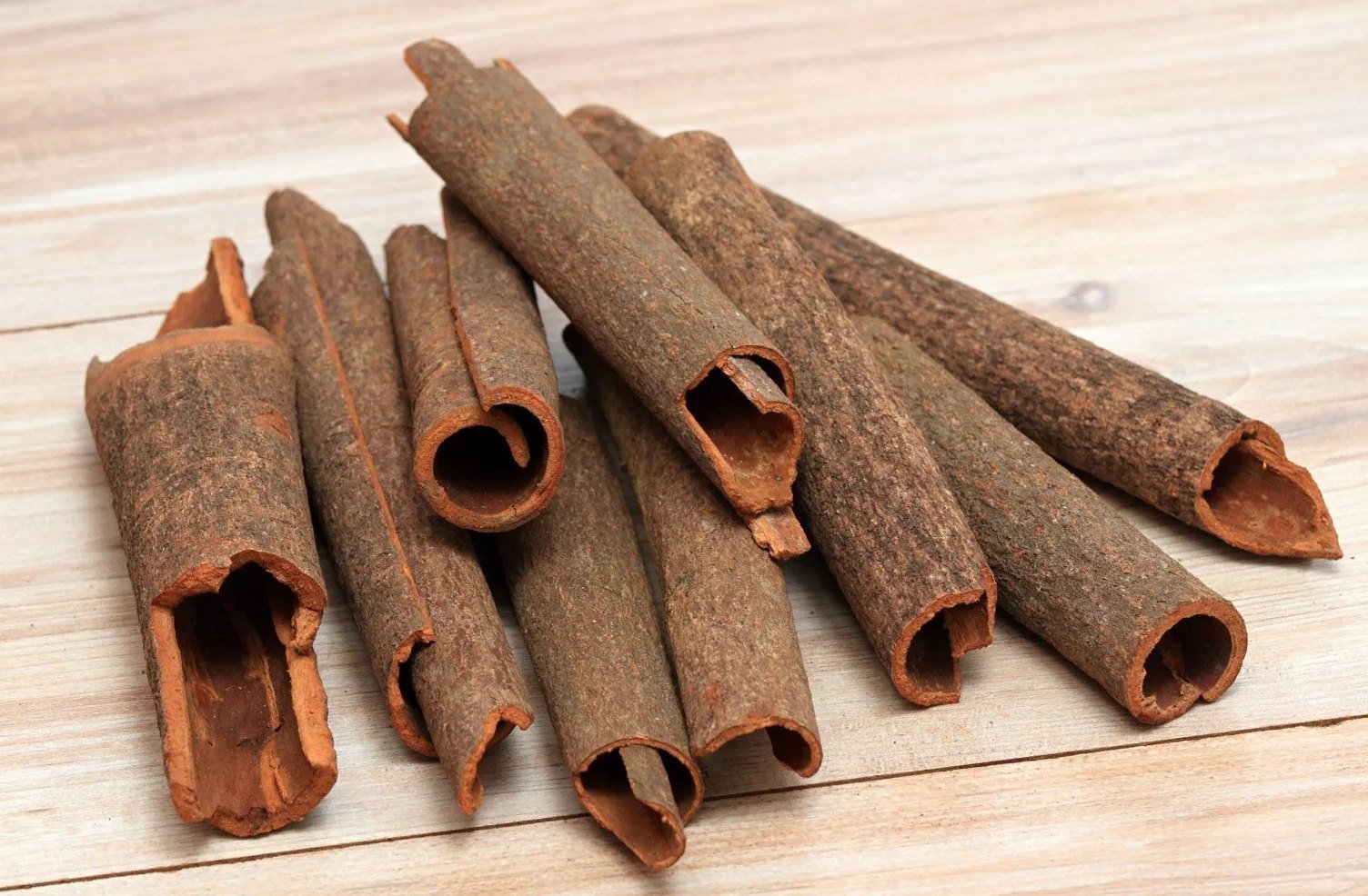 இலவங்கப் பட்டை