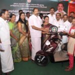  மகளிர் மேம்பாட்டில் இரு சக்கர வாகனங்கள்!
