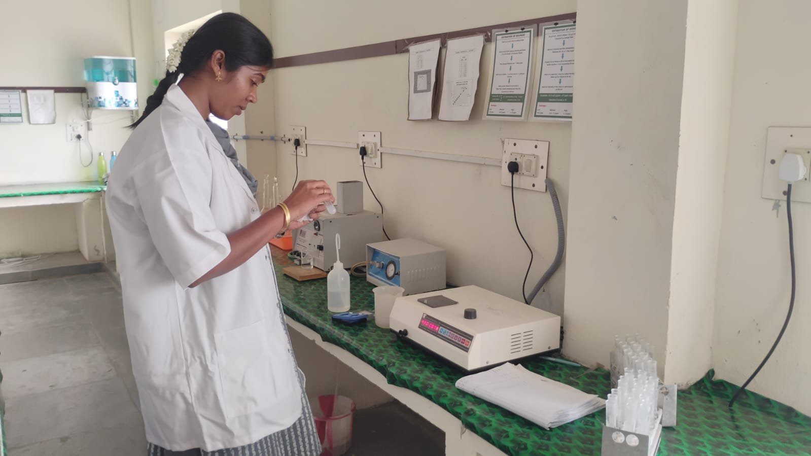 விளைச்சலுக்கு அடிப்படை; விதைப்புக்கு முன் மண் பரிசோதனை! 2 விளைச்சலுக்கு அடிப்படை; விதைப்புக்கு முன் மண் பரிசோதனை!